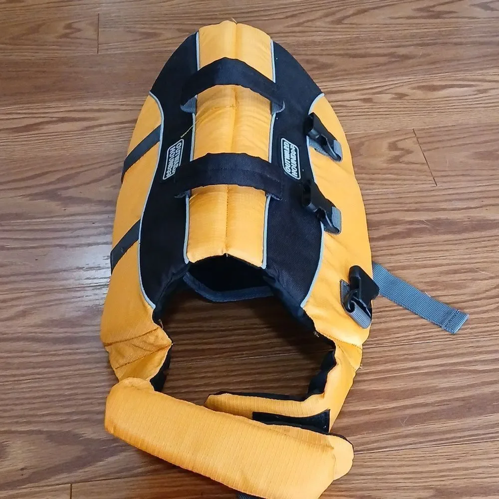 Outward Hound Granby  Life Jacket for Dogs Sz M 30-55lbs Girth 21-27